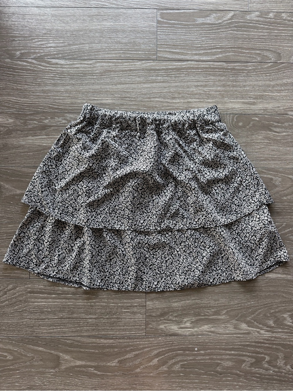 Madewell Floral Tiered Mini Skirt - Black & White